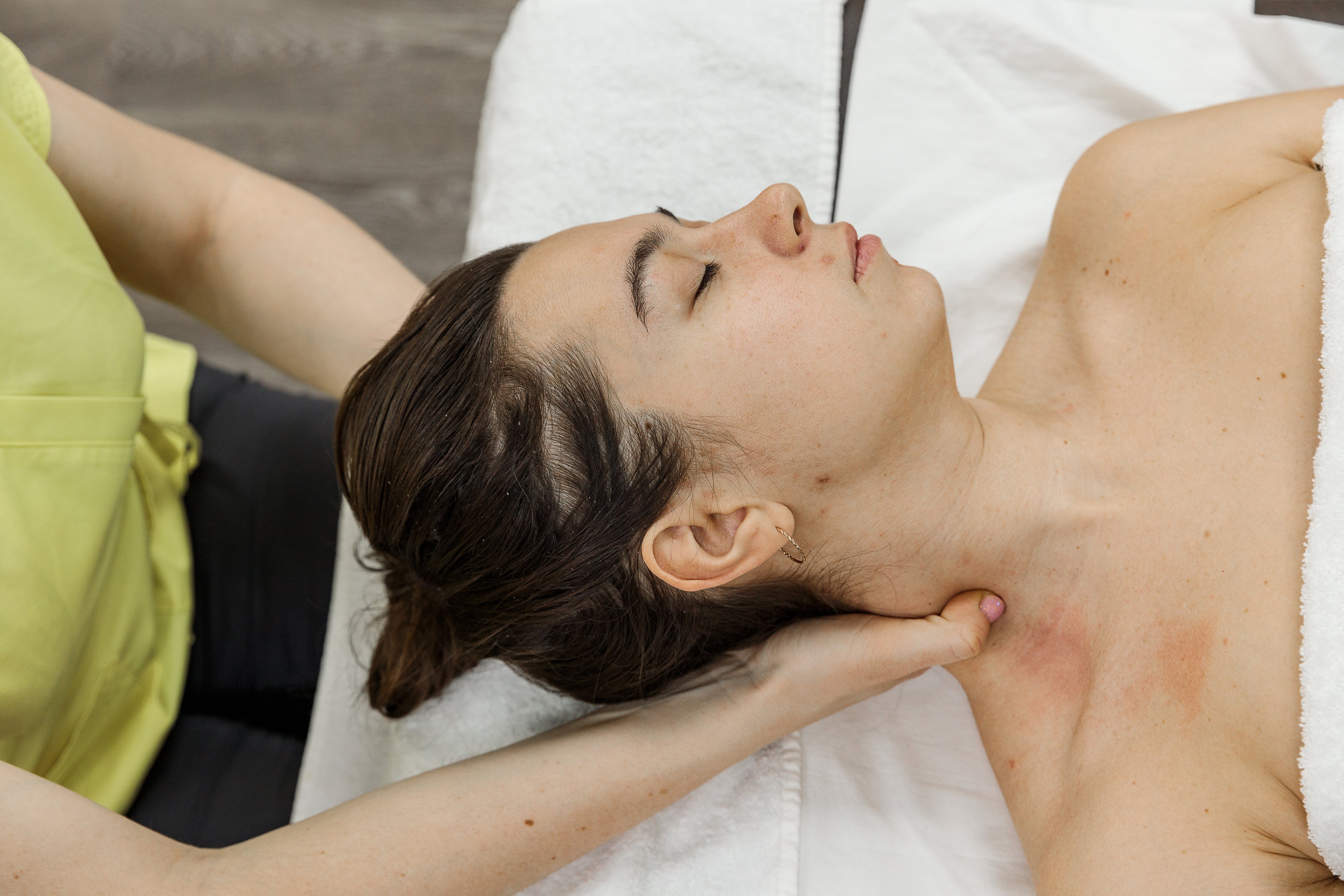 Массаж как профилактика облысения