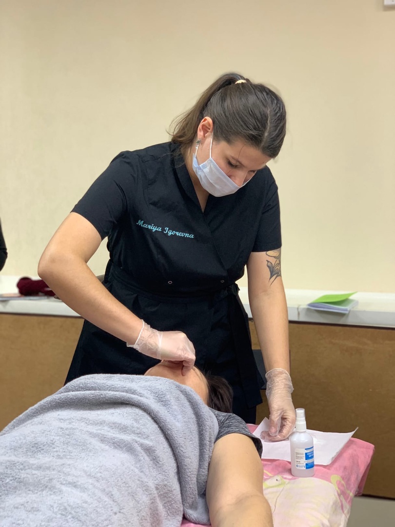 Буккальный массаж лица