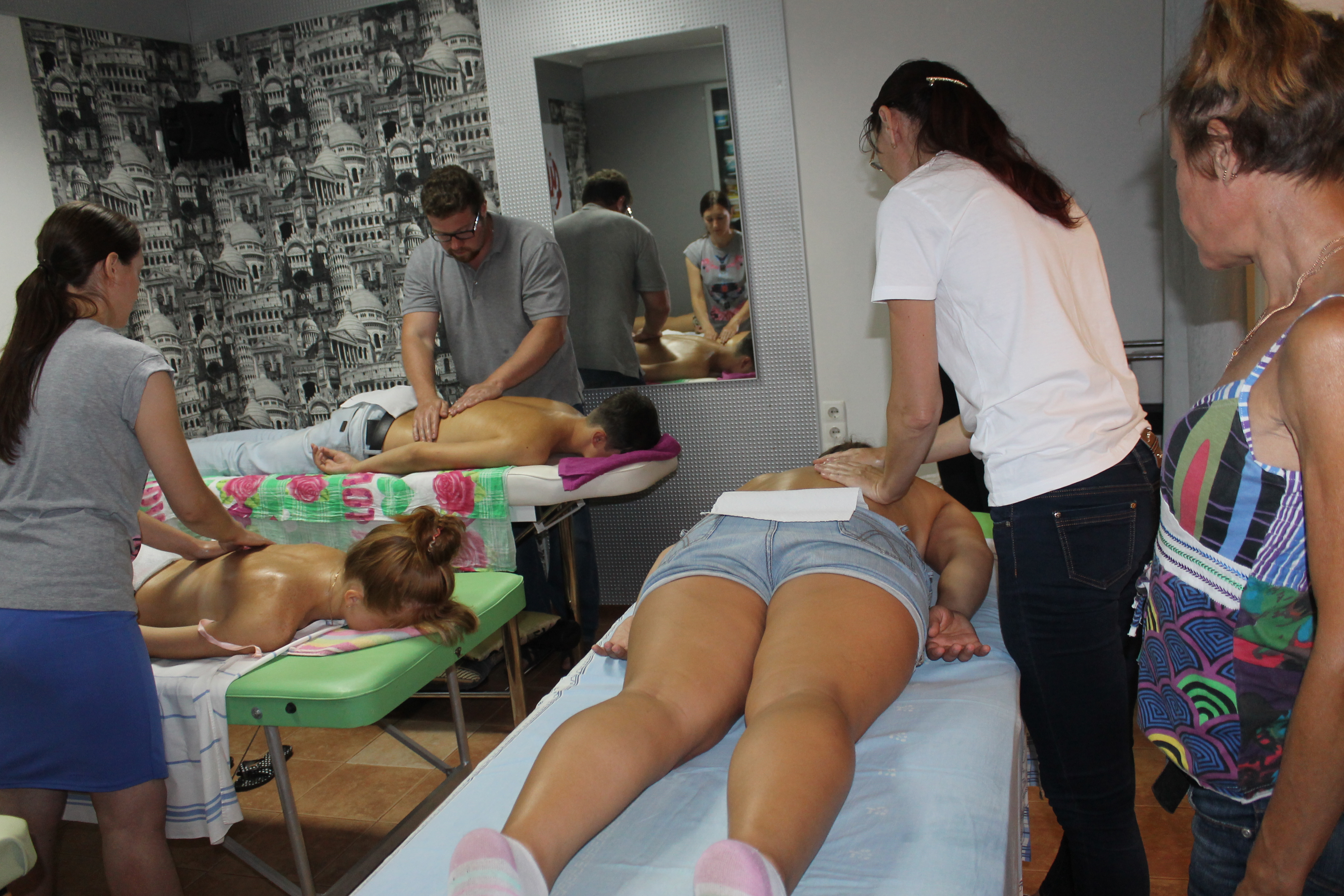 Новая дневная группа в Secret