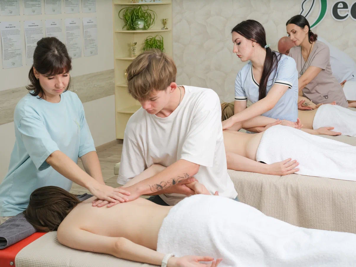 Классический массаж спины